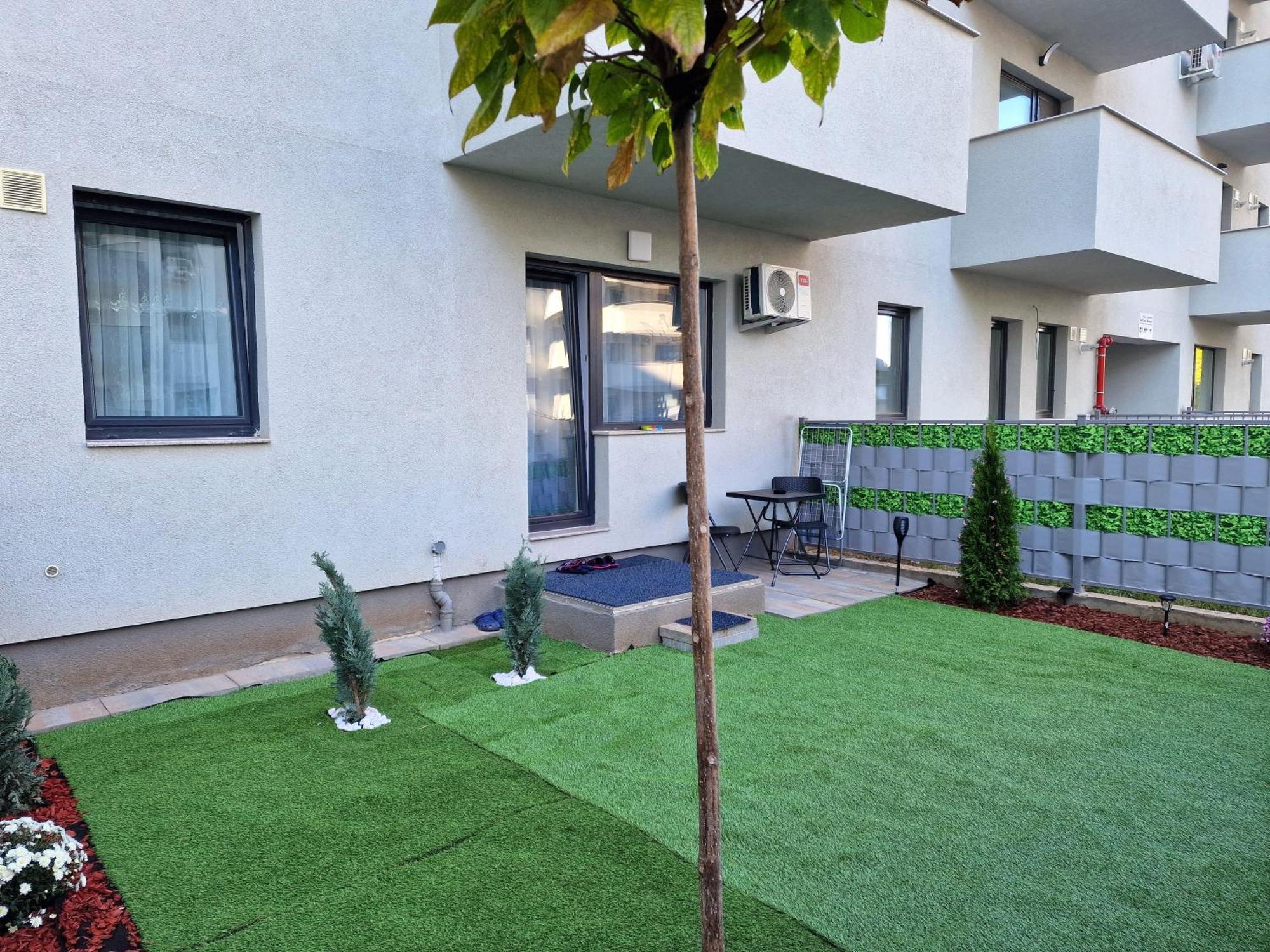 Studio&Garden! Roşu Exteriör bild
